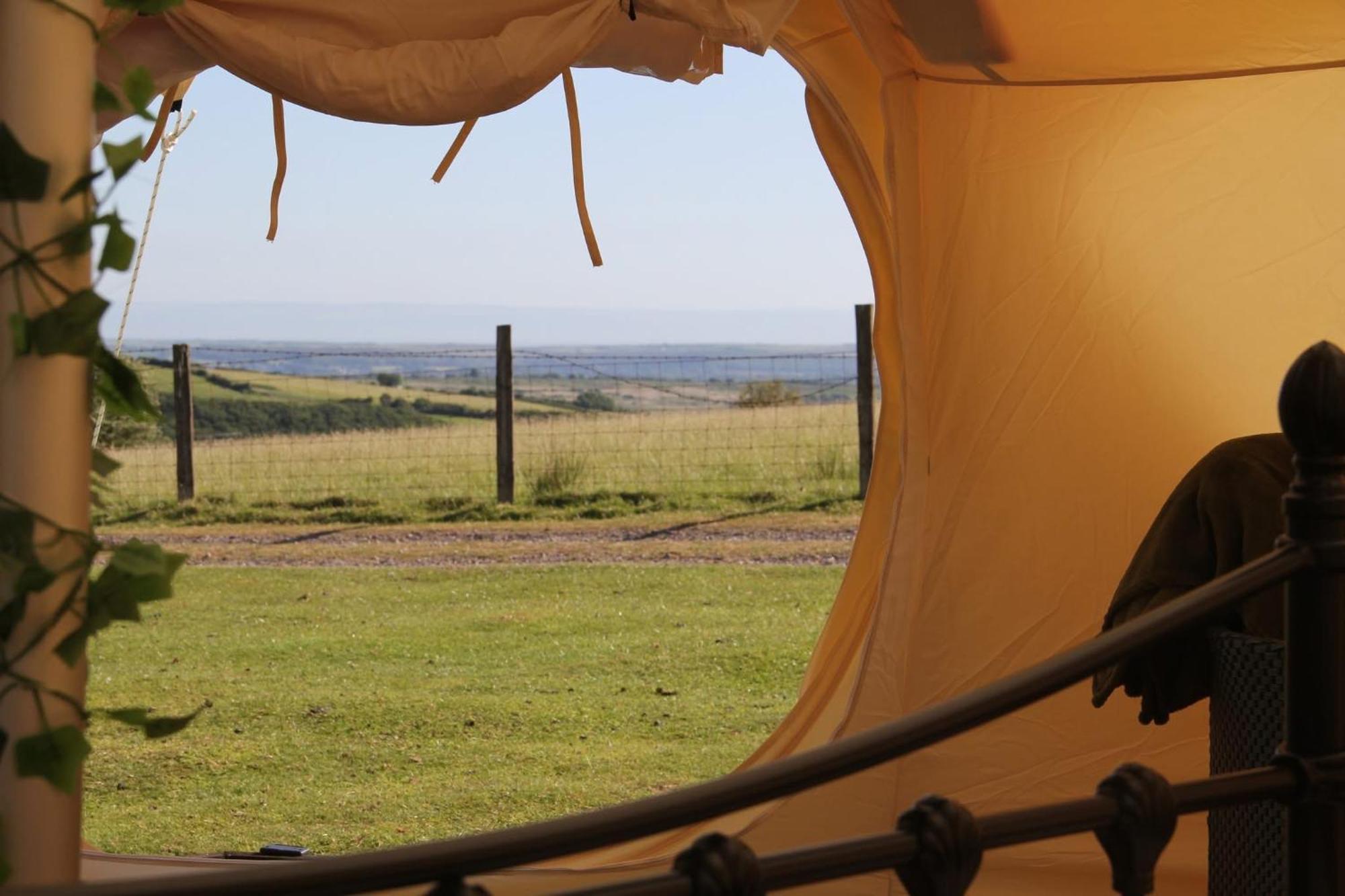 Tal-Y-Fan Farm 6M Stargazer Tent Bridgend  Exterior foto